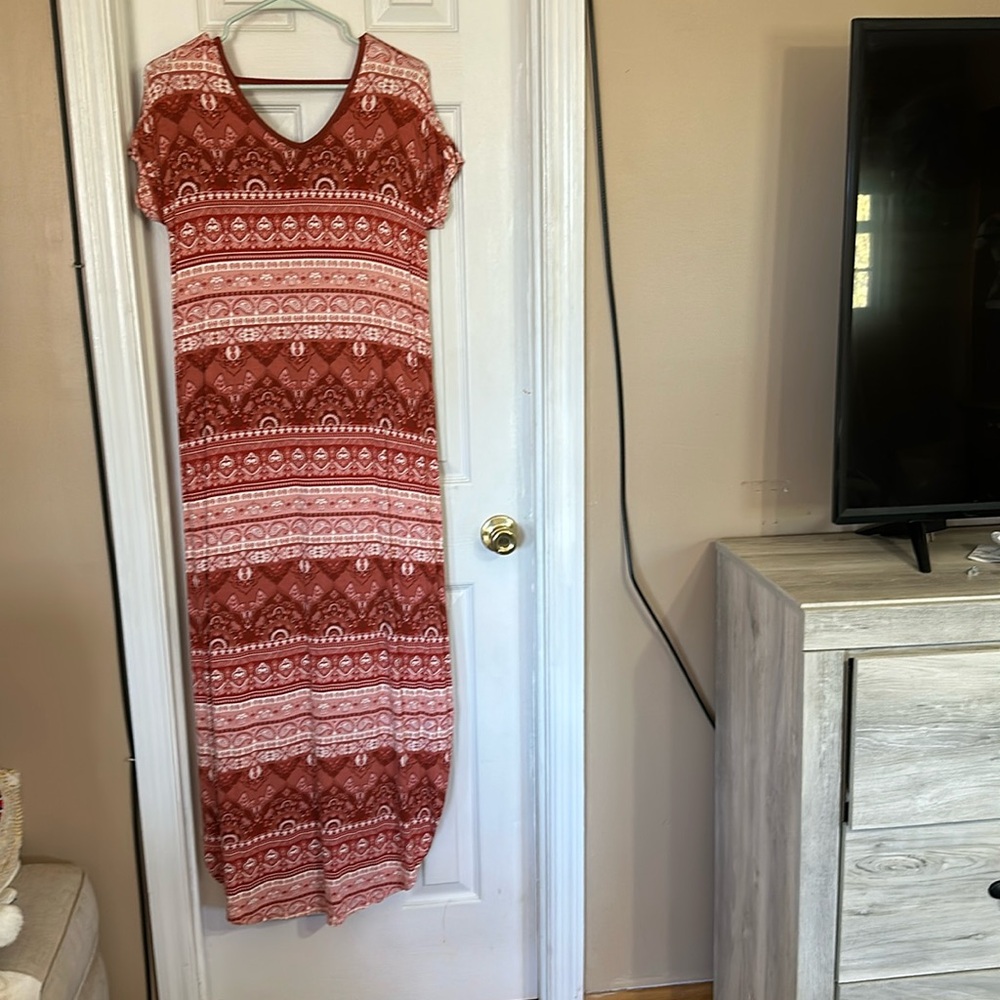 LuLaRoe Macy Maxi Dress V Neck Short Sleeve Paisley print size extra small